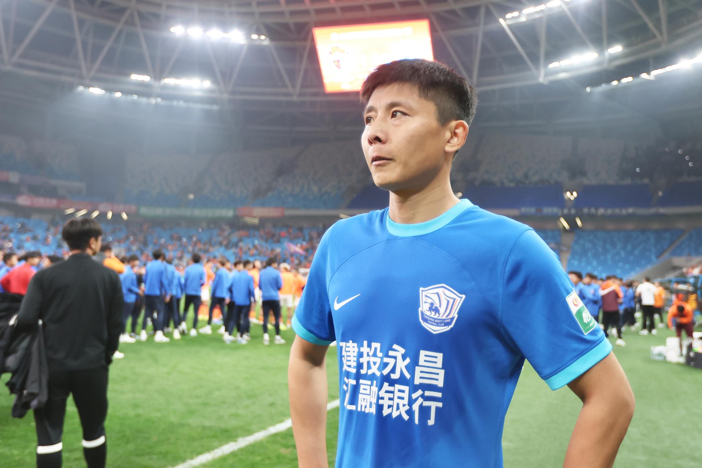 今天第5個！鄭凱木質(zhì)疑滄州：連續(xù)四年欠球員工資，還能過準(zhǔn)入？